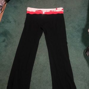 LULULEMON YOGAS❤️💕